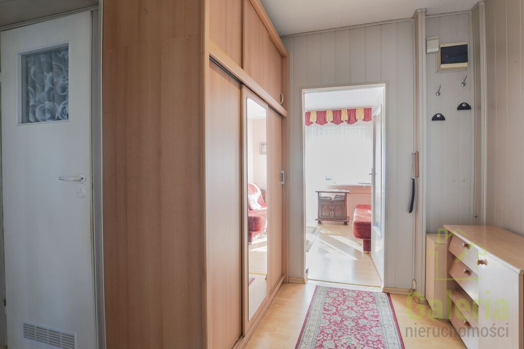 2 pokoje, osobna kuchnia, balkon - 2 piętro (6)