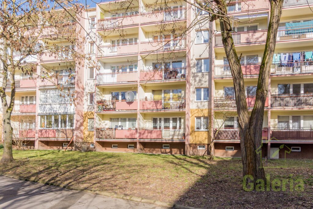 2 pokoje, osobna kuchnia, balkon - 2 piętro (7)