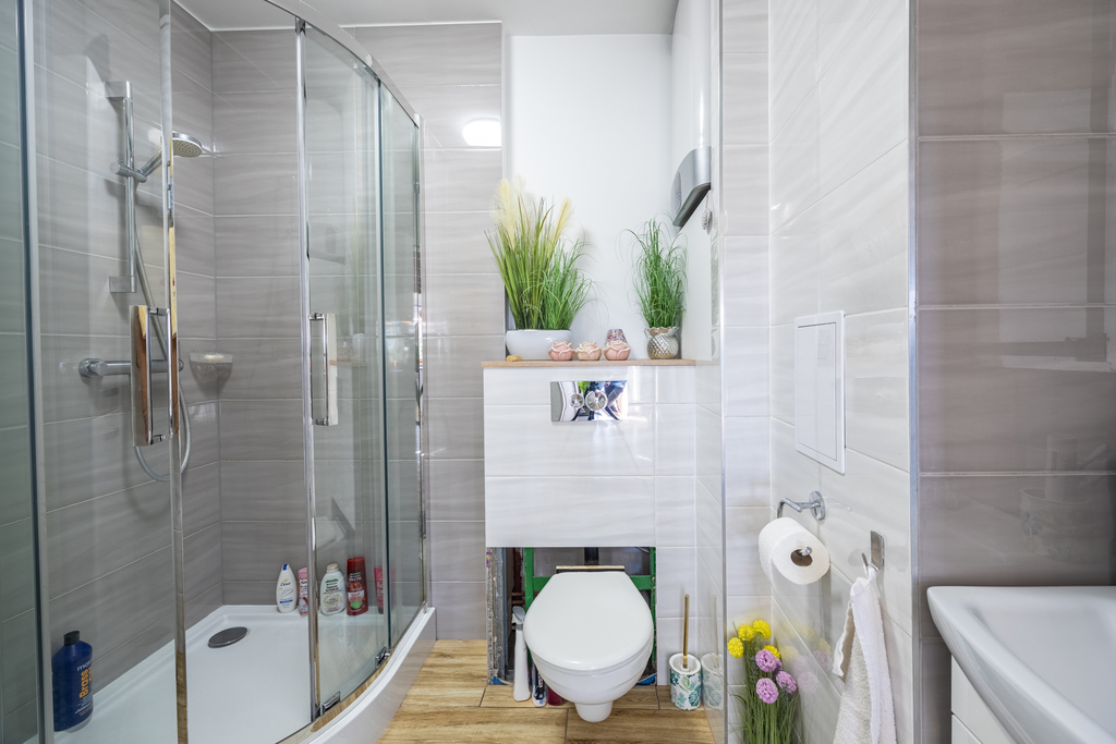 Atrakcyjny dom dwurodzinny w Trzeszczynie k. Polic (21)