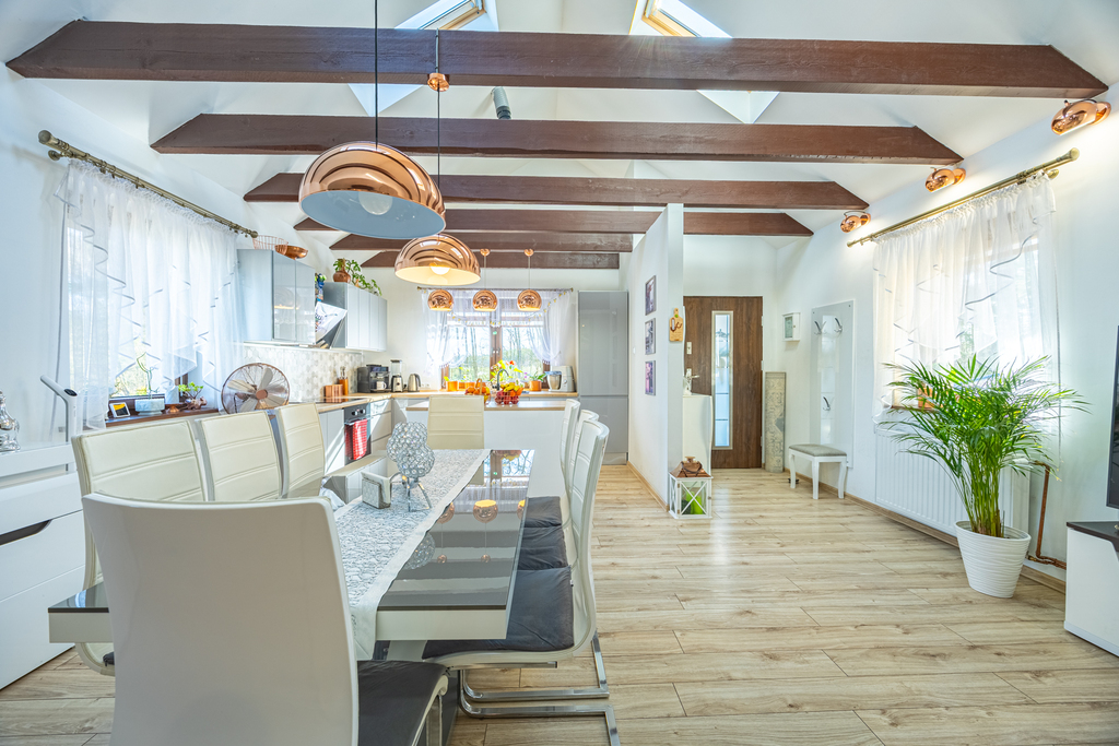 Atrakcyjny dom dwurodzinny w Trzeszczynie k. Polic (2)