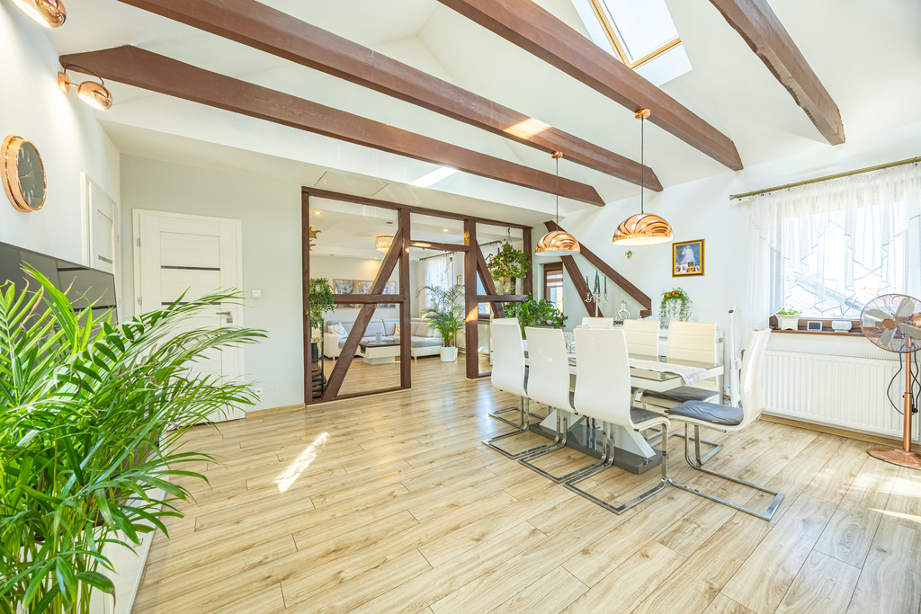 Atrakcyjny dom dwurodzinny w Trzeszczynie k. Polic (7)