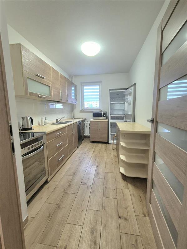 Spółdz. wł. piętro:0/4 loggia 3pok Spasowskiego (2)