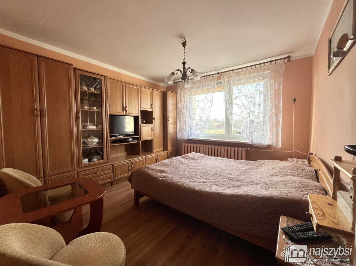 Łobez - Przestronne 4 pokoje z balkonem (1)