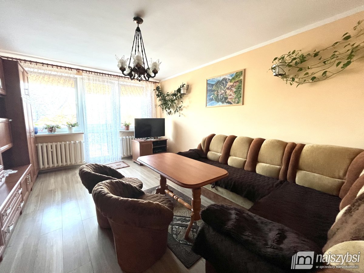 Łobez - Przestronne 4 pokoje z balkonem (2)