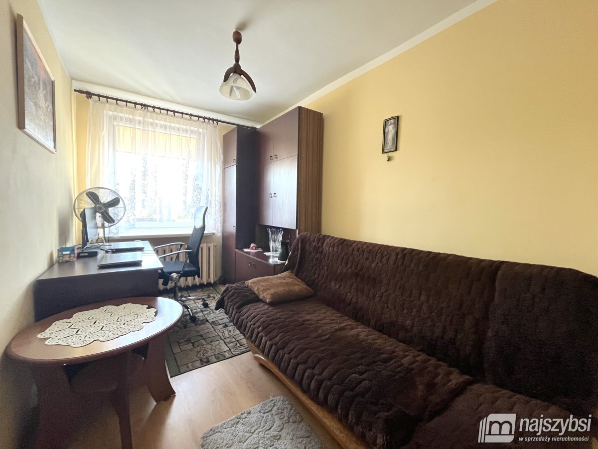 Łobez - Przestronne 4 pokoje z balkonem (7)