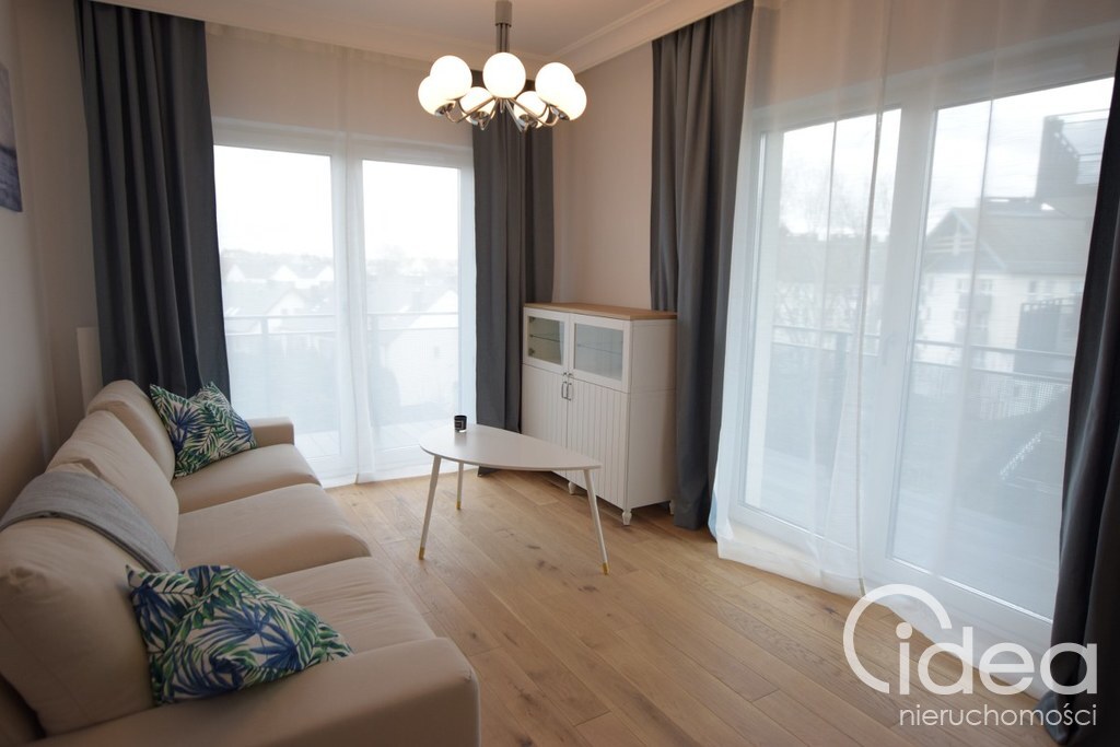 Apartament  z miejscem postojowym, taras. (1)