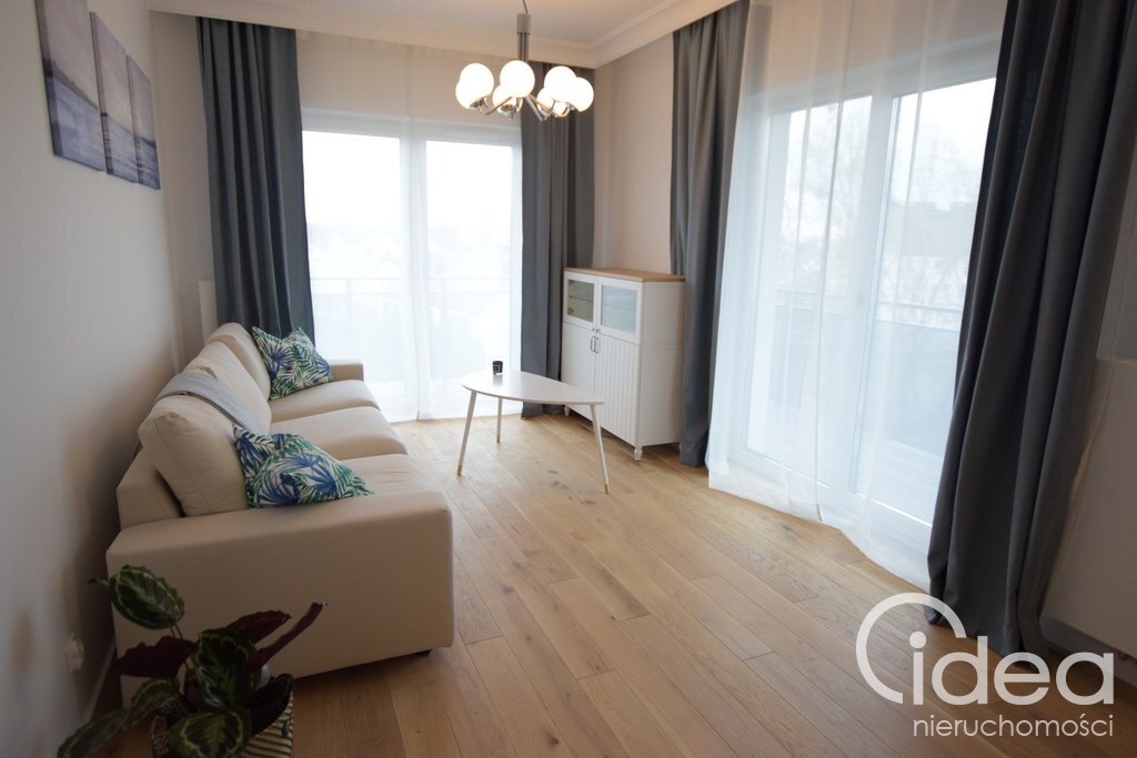 Apartament  z miejscem postojowym, taras. (2)