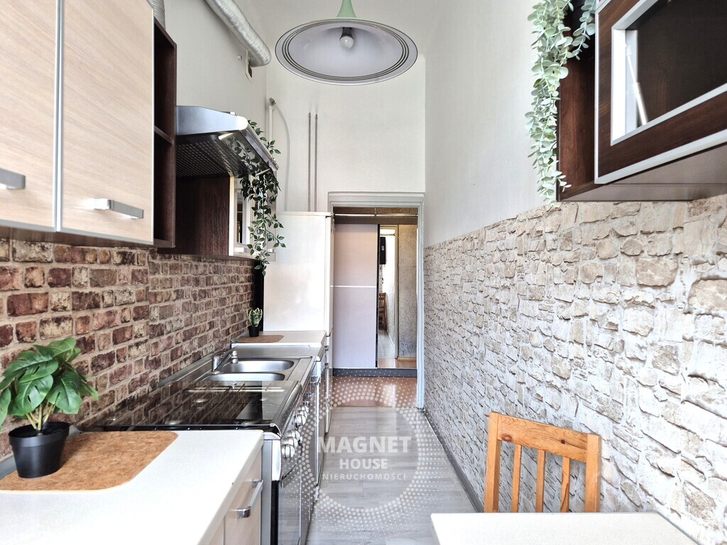 2 pok. ścisłe Centrum ładna kamienica po remoncie (10)
