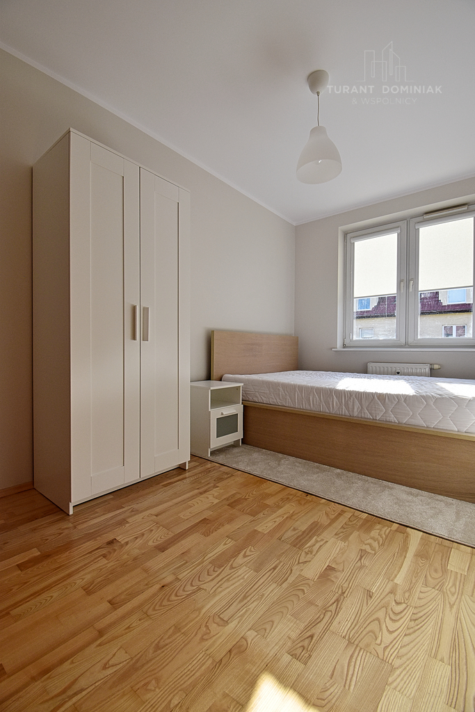 Słoneczne trzypokojowe mieszkanie z balkonem (6)