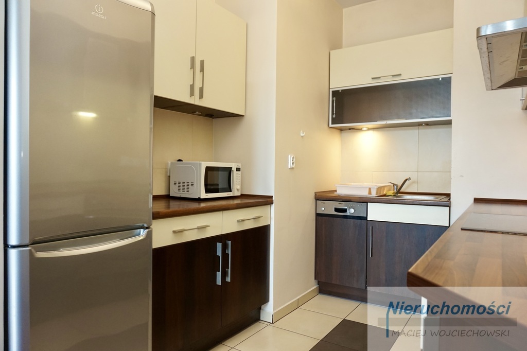 Kawalerka, balkon, ścisłe centrum (6)