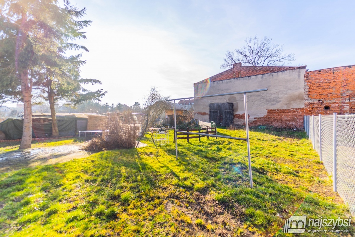 Wolin- działka zabudowana budynkiem gospodarczym (4)