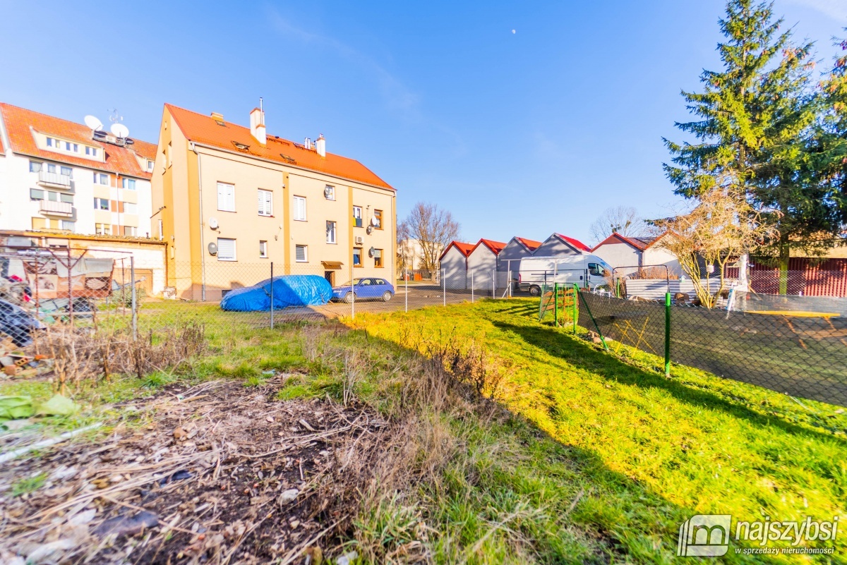 Wolin- działka zabudowana budynkiem gospodarczym (5)