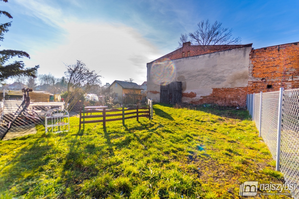 Wolin- działka zabudowana budynkiem gospodarczym (9)