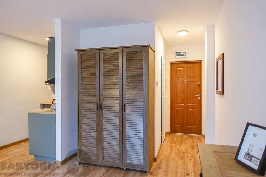 Kawalerka 29 m2 d. standard do wynajęcia 1800+345 (15)