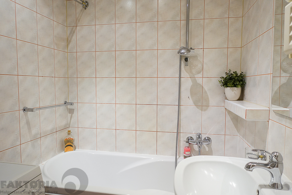 Arkońskie, 4 pokoje, balkon I p. 680.000 zł (15)