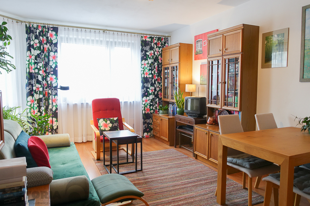 Pomorzany 2 pokoje 49,95 m2, III p. 2002 r. balkon (3)