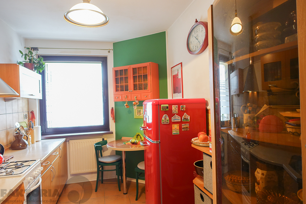 Pomorzany 2 pokoje 49,95 m2, III p. 2002 r. balkon (25)