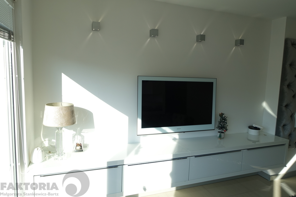 Tęczowe Ogrody, 2 poziomy, 2 pokoje 570 tys. (8)