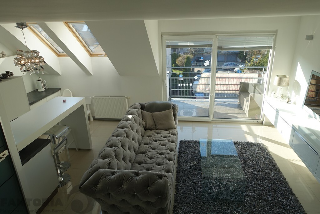 Tęczowe Ogrody, 2 poziomy, 2 pokoje 570 tys. (1)