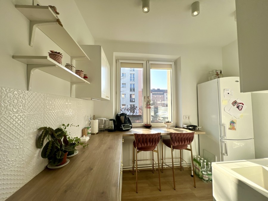 Po Remoncie 2 pokoje 1 Piętro Piwnica Centrum Słowackiego (7)