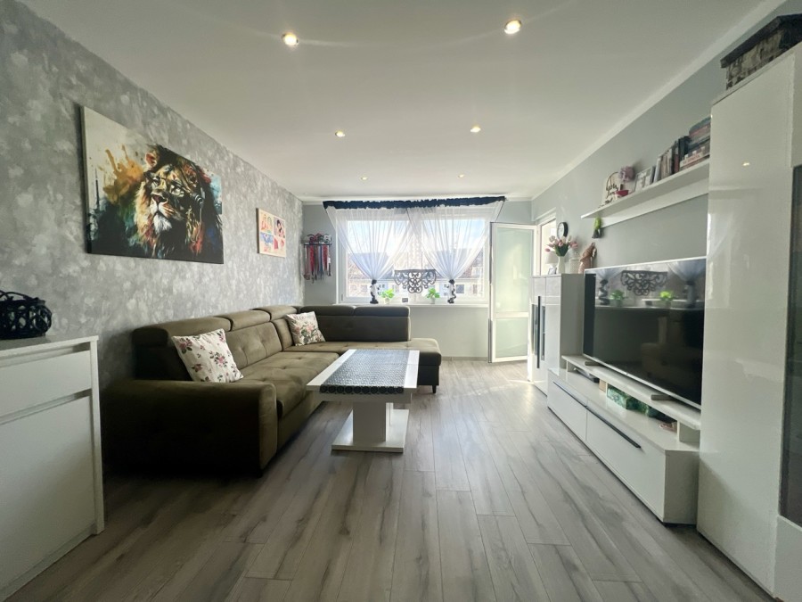 Po Remoncie 3 pokoje Balkon 3 Piętro Piwnica Pyrzyckie (2)