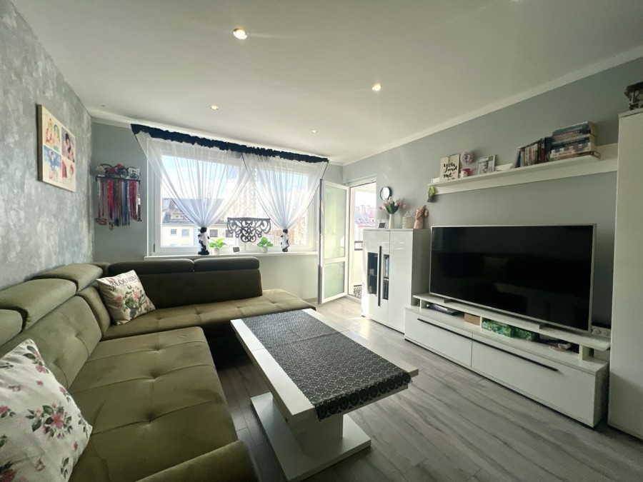 Po Remoncie 3 pokoje Balkon 3 Piętro Piwnica Pyrzyckie (3)