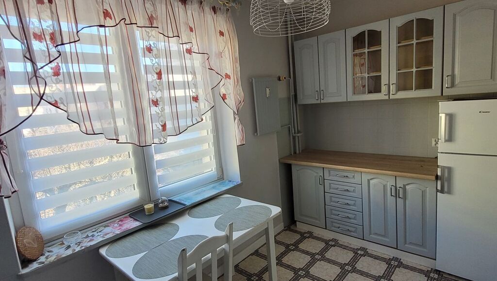 2 pokoje  w pobliżu Jasnych Błoni (6)