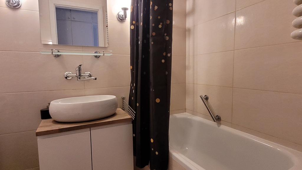 2 pokoje  w pobliżu Jasnych Błoni (7)