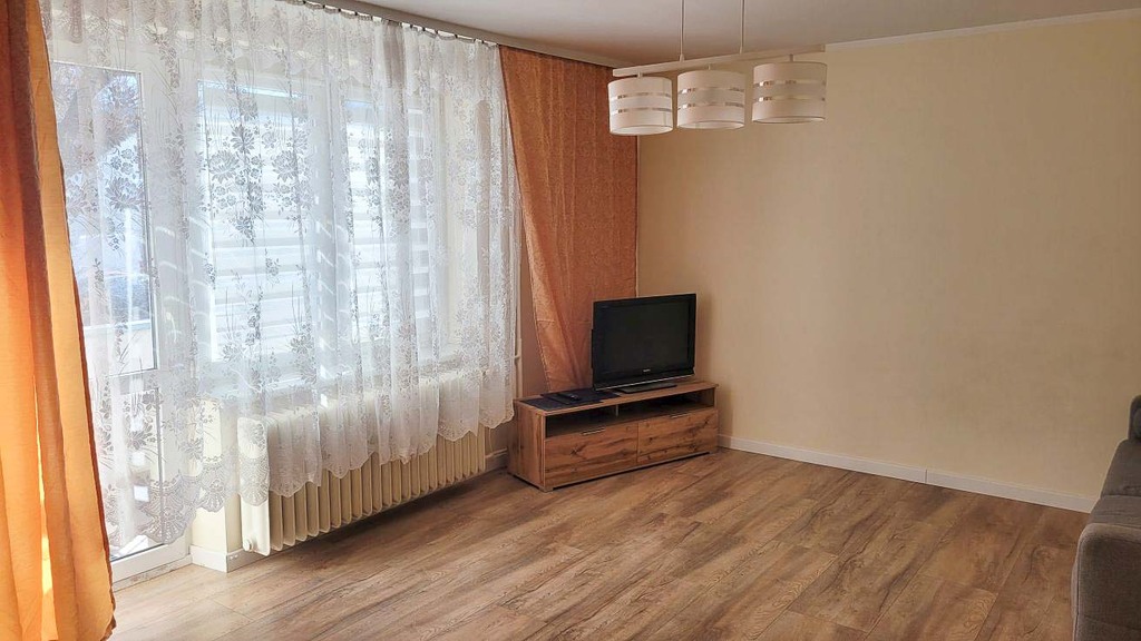 2 pokoje  w pobliżu Jasnych Błoni (3)