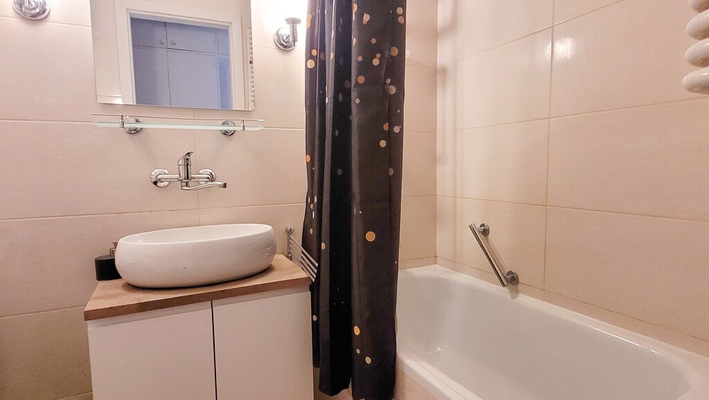 2 pokoje  w pobliżu Jasnych Błoni (9)