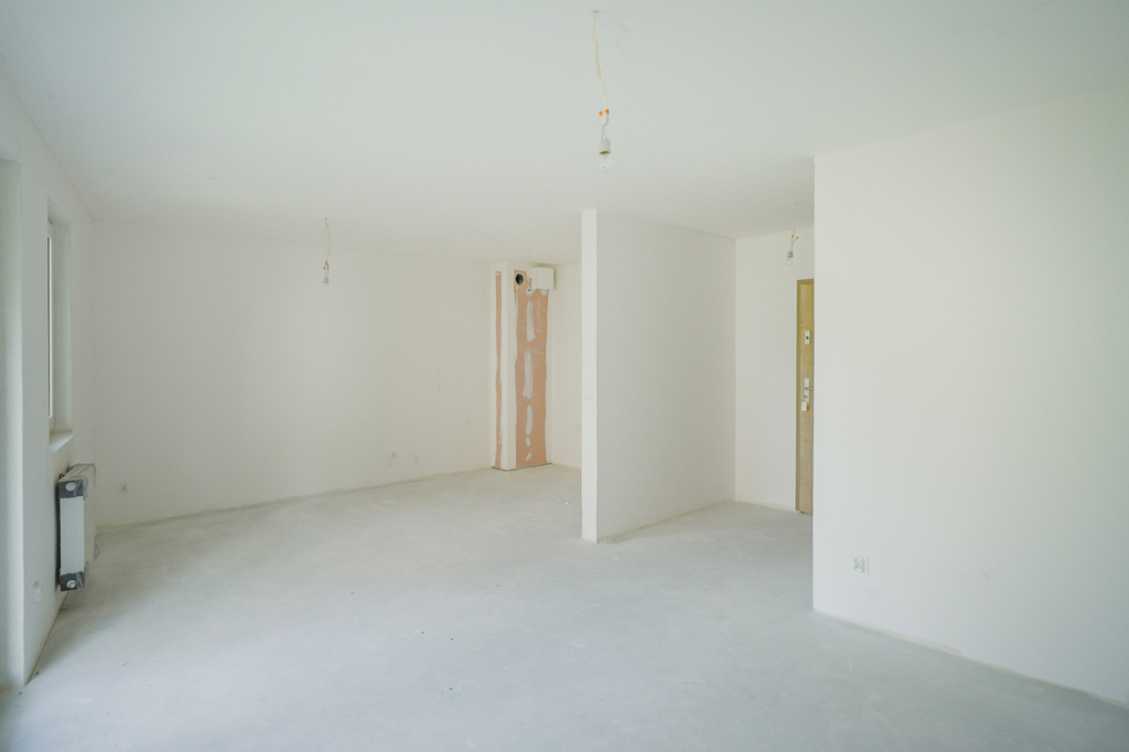 Nowa kawalerka, stan deweloperski - okazja! (4)