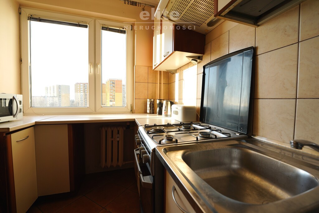 os. Reda, 2 pok. z balkonem, 49 m2. spół. wł. (11)