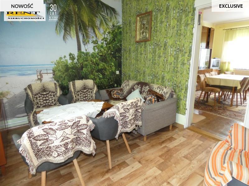 Dom -bliźniak  z  dużym ogrodem (6)