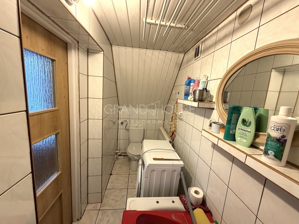 REZERWACJA Dół domu do remontu ! (10)