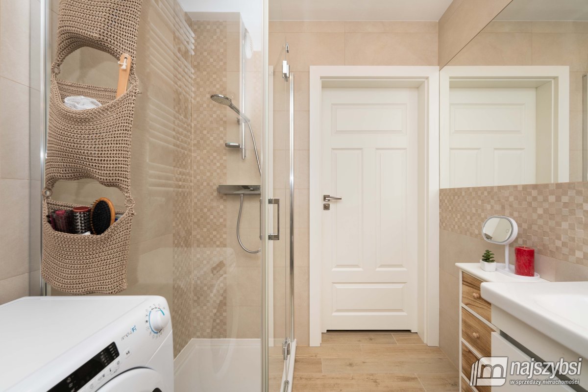 Kołobrzeg - mieszkanie z tarasem na dachu (12)