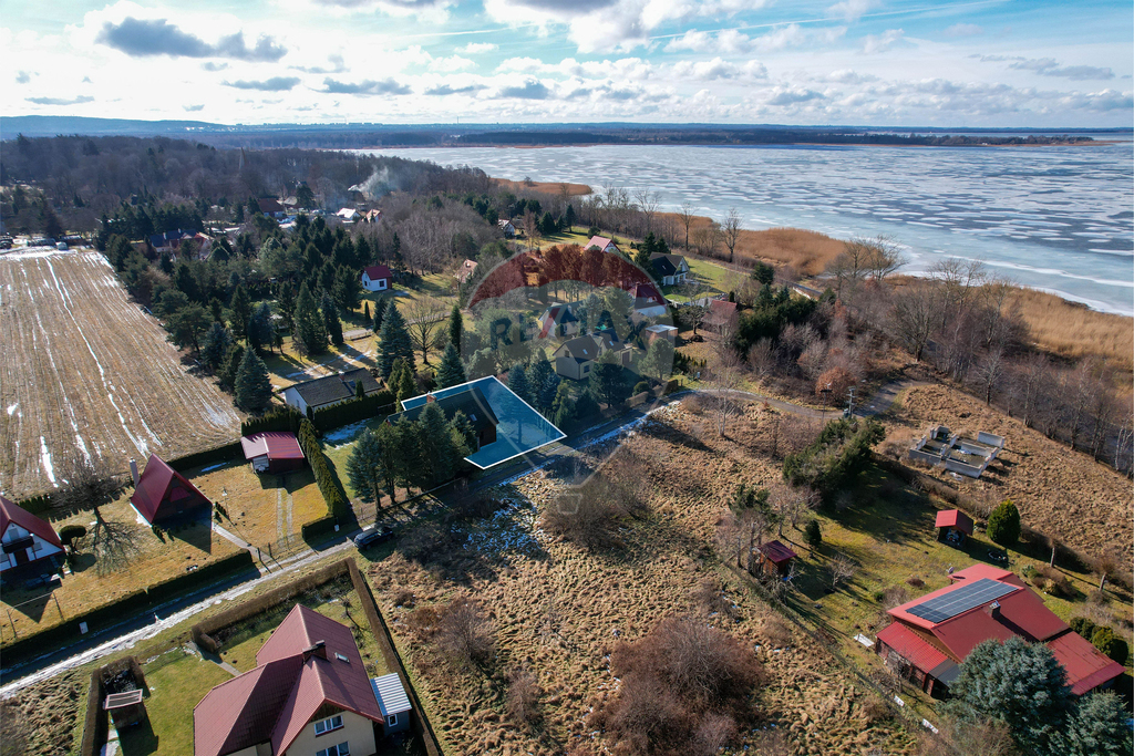 Osieki: wyjątkowy bliźniak blisko jeziora (29)