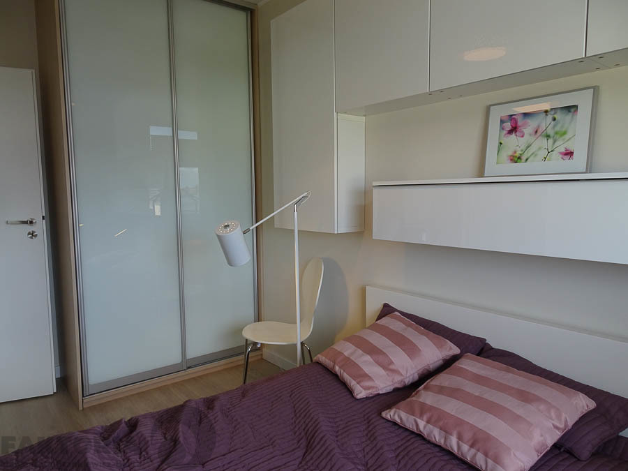 Centrum. Umebl. apartament 2pok. balkon 2600+340 (16)