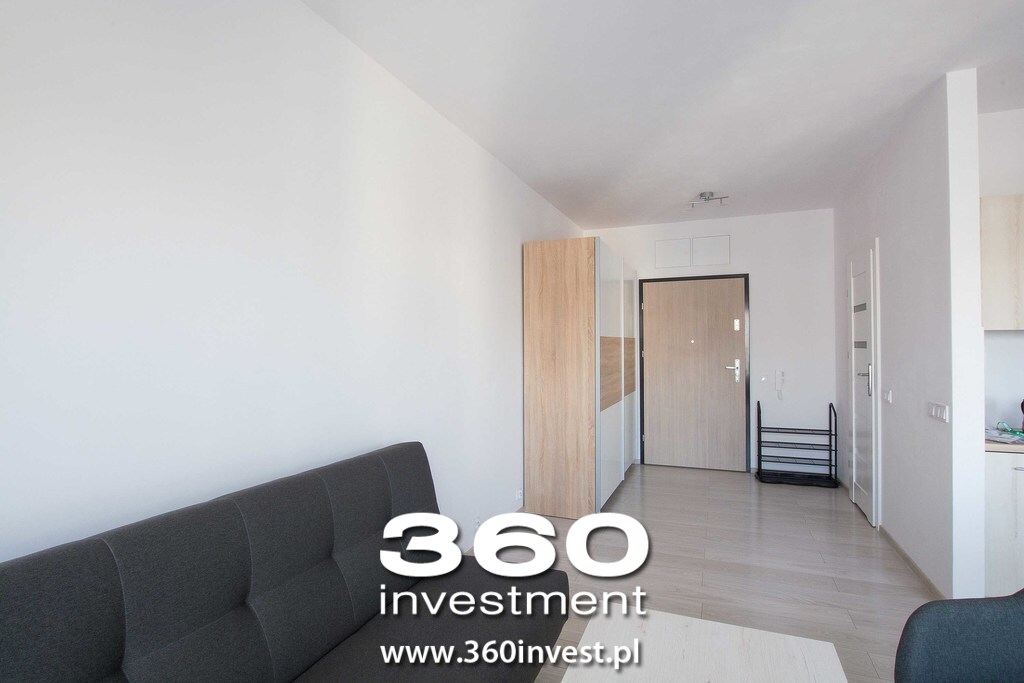 Umebl. kawalerka,31m2 miejsce postojowe, piwnica (2)