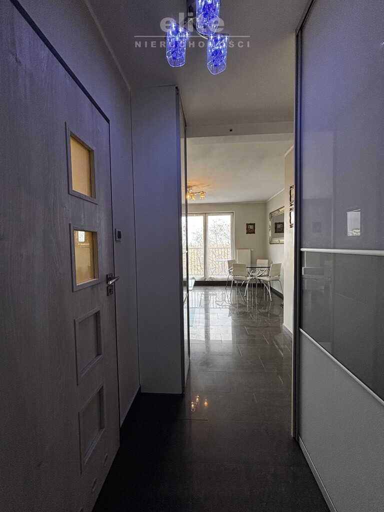 Pomorzany, 2 pokoje, balkon, miejsce postojowe (6)