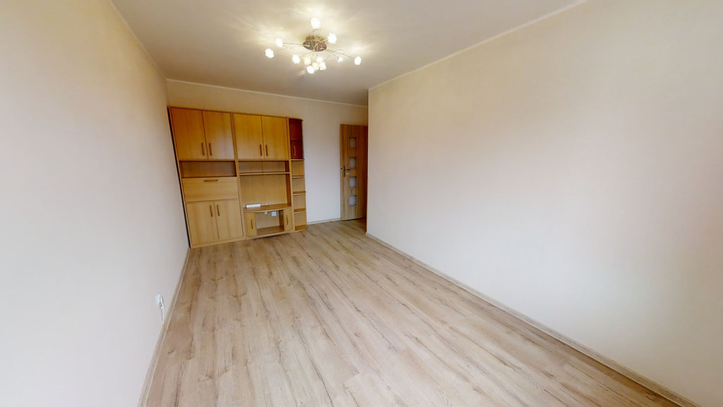 Dąbie, 7 pokoi, 3 łazienki, po generalnym remoncie (14)