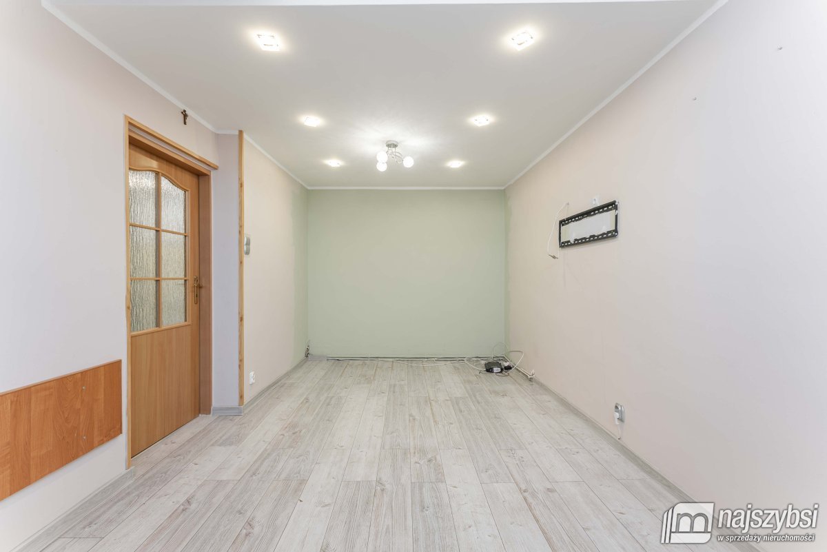 Połczyn-Zdrój-mieszkanie 3pokojowe w samym centrum (6)