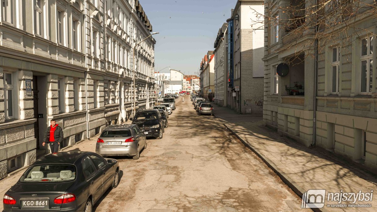 KOSZALIN-PROSPERUJĄCY LOKAL W IDEALNEJ LOKALIZACJI (14)