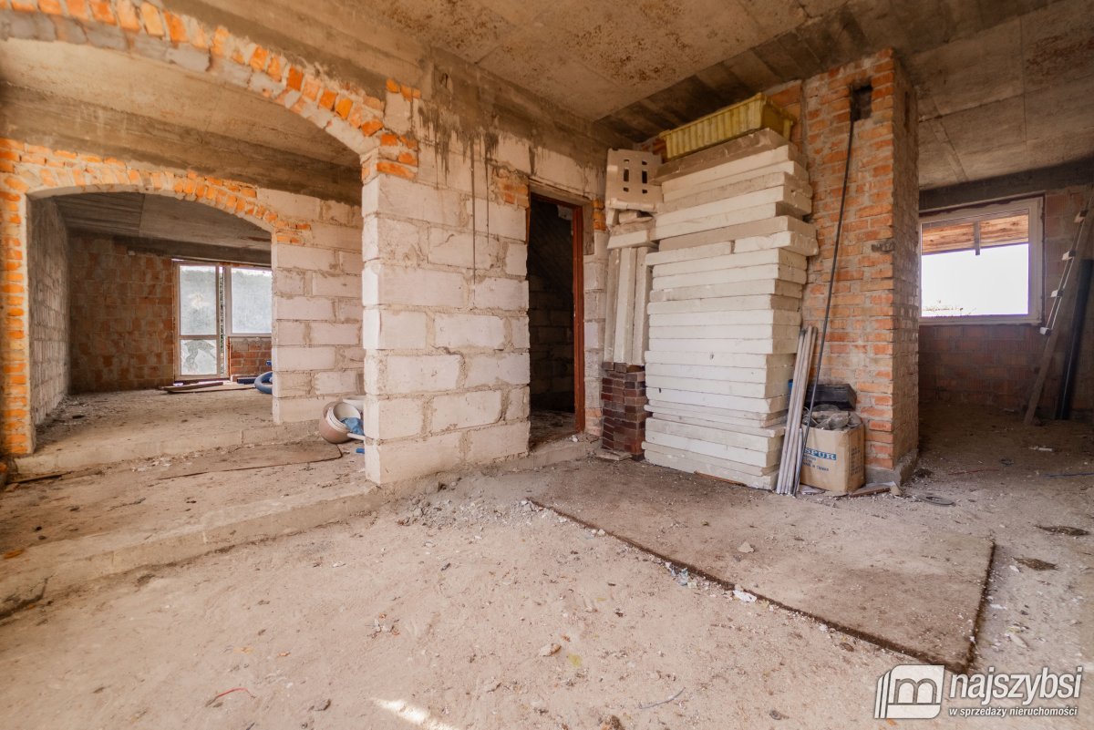 Szczecin Dąbie- dom w stanie surowym (11)