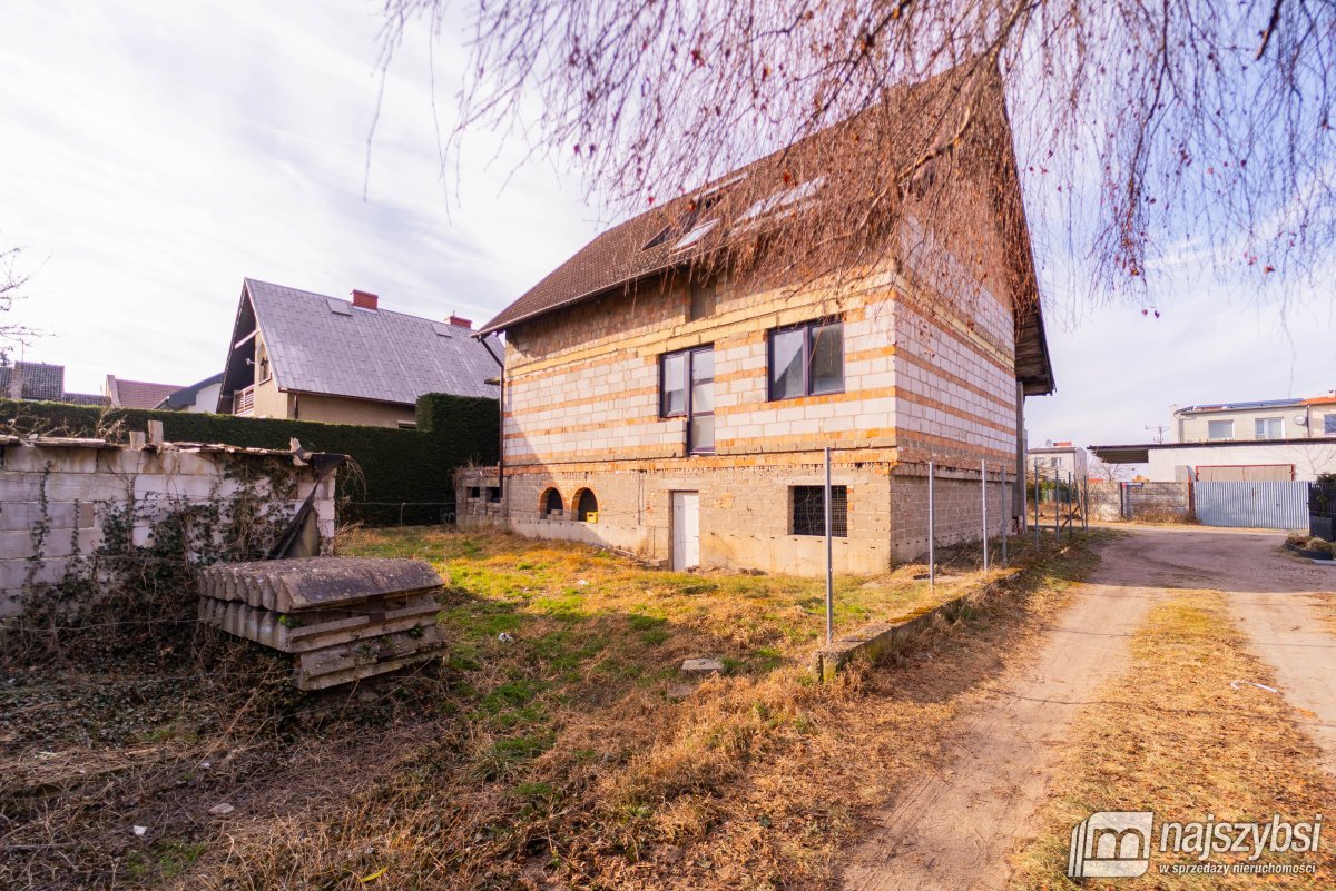 Szczecin Dąbie- dom w stanie surowym (5)
