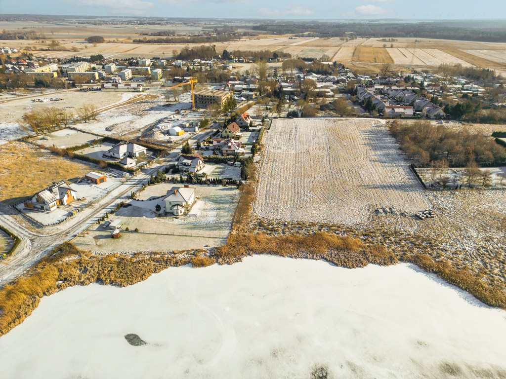 Działka siedliskowa nad rozlewiskiem 4 km od morza (4)