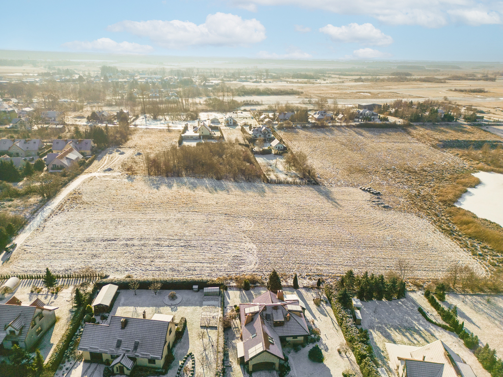 Działka siedliskowa nad rozlewiskiem 4 km od morza (5)