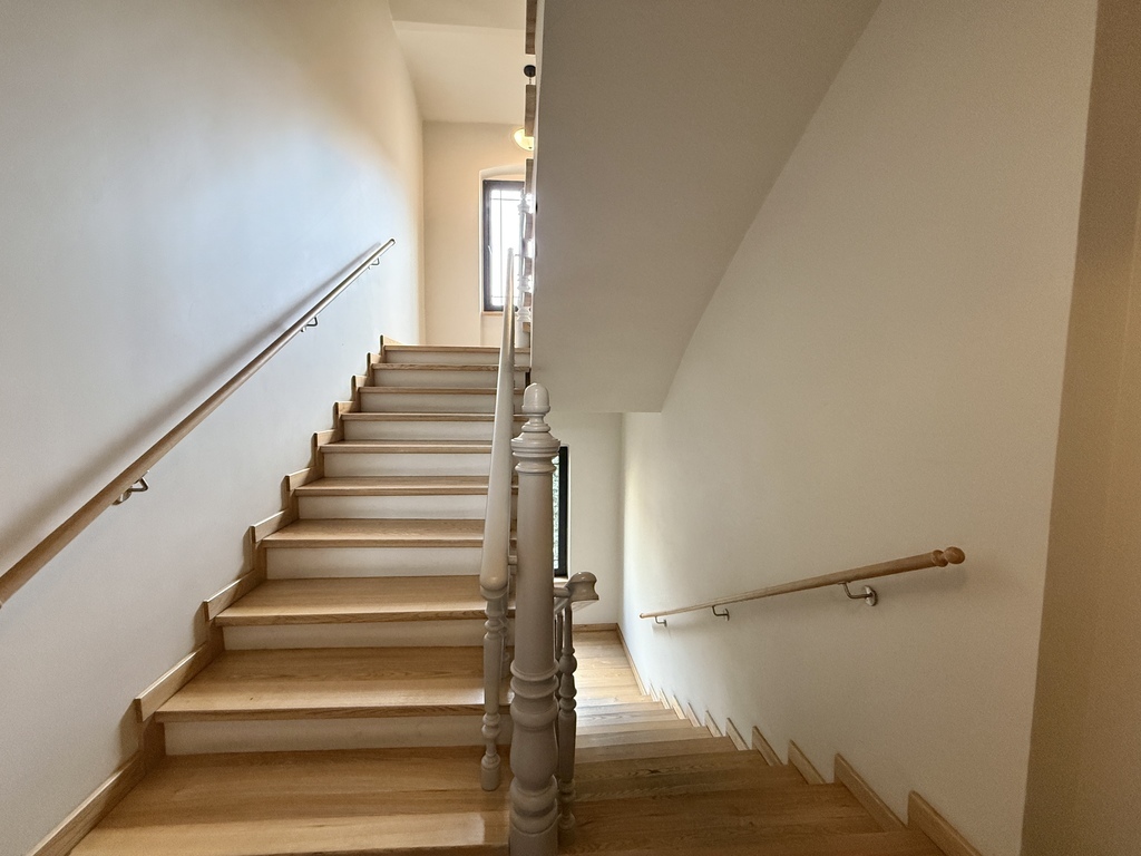 145,82 m2 + 128 m2 strychu | Projekt Inwestycyjny (7)