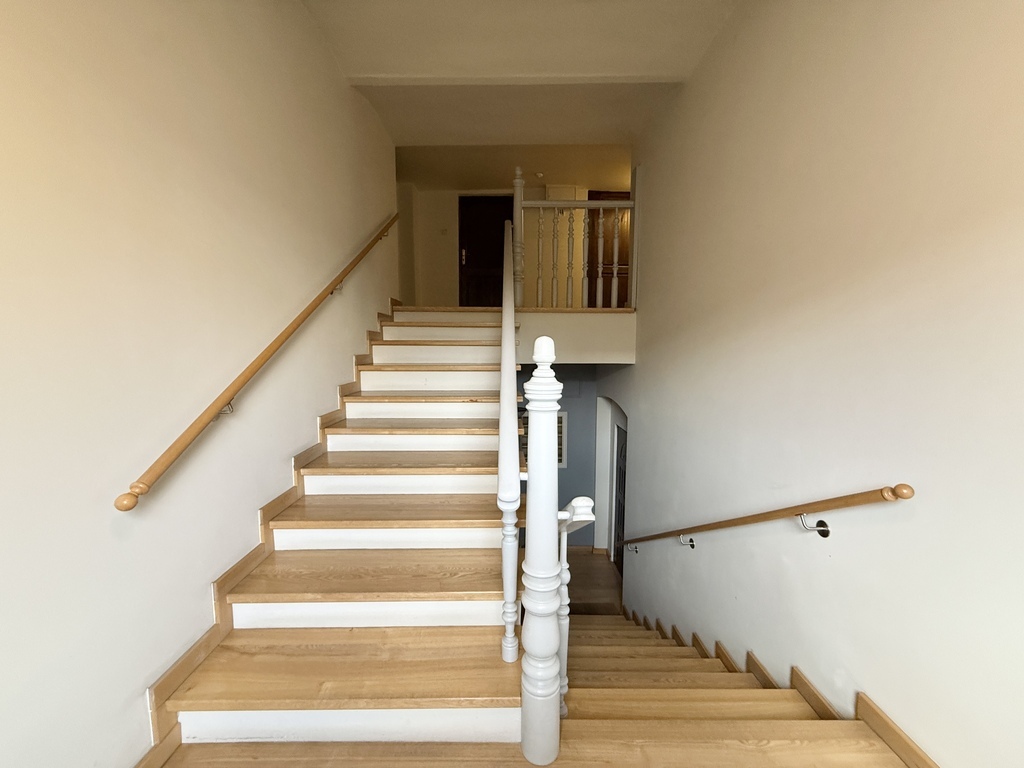 145,82 m2 + 128 m2 strychu | Projekt Inwestycyjny (20)