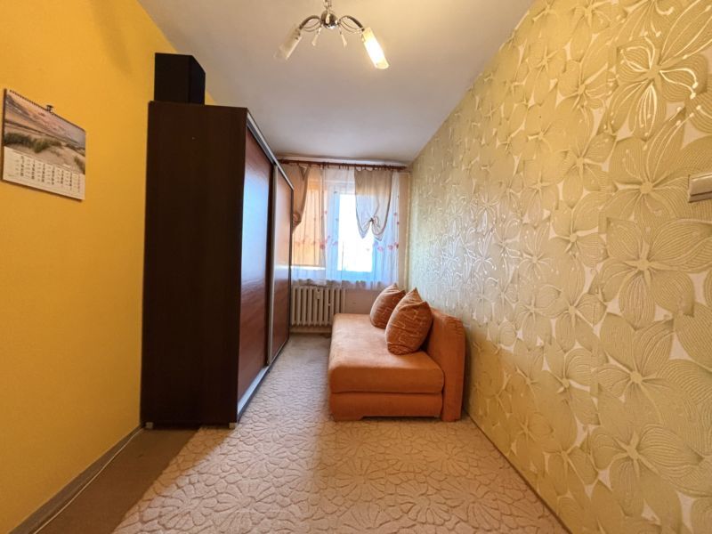 Mieszkanie 3 pokoje w cichej okolicy Polic. (4)