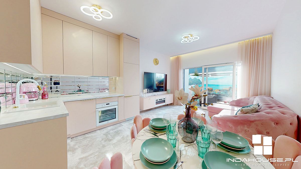 3 pokojowy apartament  nad morzem, balkon, taras,  (1)